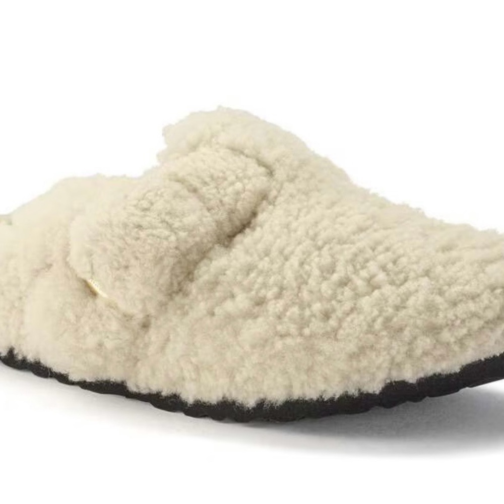Birkenstock Boston big buckle shearling clog